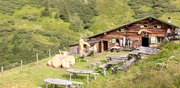 Almhütte auf dem Berg