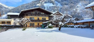 Winterfoto-Gaestehaus.jpg