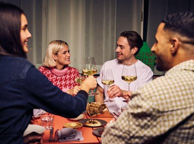 Webformat-restaurant-auntie-heidi-food-mood-models