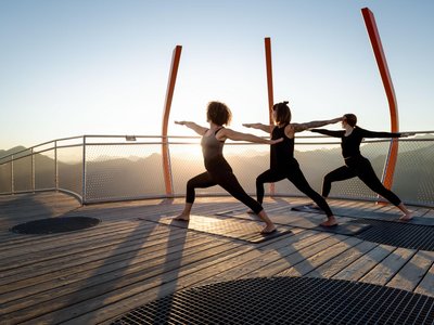 SUNSET Berg:Yoga