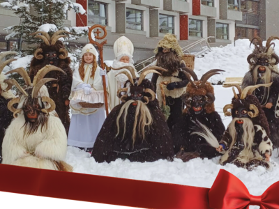 Kinder Krampus Foto
