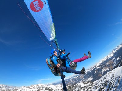 Tandem Flying Winter